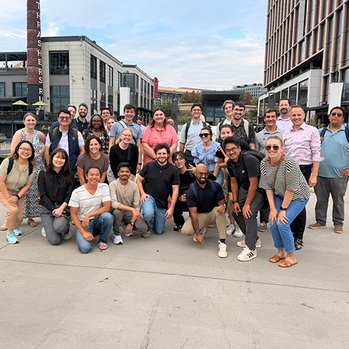 Team at Bingo Cruise 500x500 Pixels